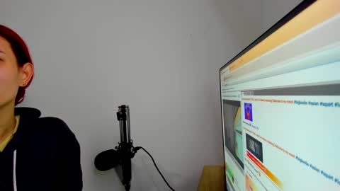 Snapshot of naomy777_ chatting on 09-26-25, 07:51 naomy online show from 09-26-25, 07:51