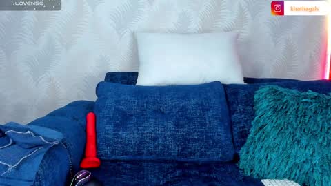 Naomy Cole online show from 01-29-25, 06:33