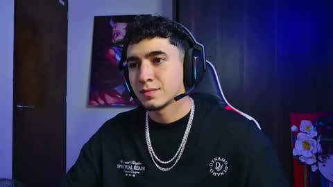 sebastian online show from 11-10-25, 01:48