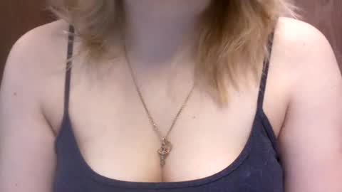 Snapshot of narcisjill chatting on 12-09-24, 07:39 NarcisJill online show from 12-09-24, 07:39