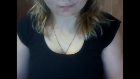 Snapshot of narcisjill chatting on 12-15-24, 01:43 NarcisJill online show from 12-15-24, 01:43