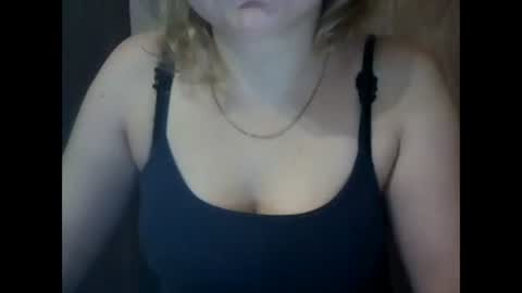 Snapshot of narcisjill chatting on 12-17-24, 04:53 NarcisJill online show from 12-17-24, 04:53