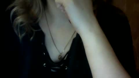 Snapshot of narcisjill chatting on 01-09-25, 01:24 NarcisJill online show from 01-09-25, 01:24