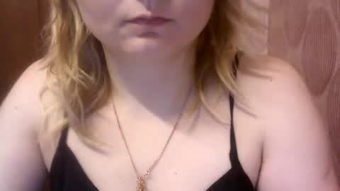 Snapshot of narcisjill chatting on 01-24-25, 01:03 NarcisJill online show from 01-24-25, 01:03