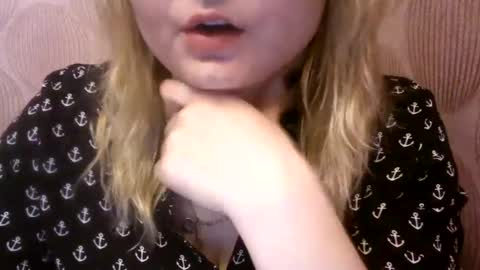 Snapshot of narcisjill chatting on 01-26-25, 04:30 NarcisJill online show from 01-26-25, 04:30