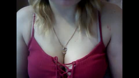 Snapshot of narcisjill chatting on 02-04-25, 11:49 NarcisJill online show from 02-04-25, 11:49