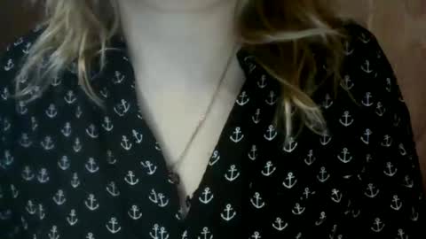 Snapshot of narcisjill chatting on 02-12-25, 10:26 NarcisJill online show from 02-12-25, 10:26