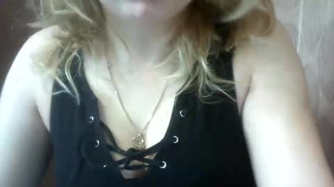 Snapshot of narcisjill chatting on 02-23-25, 10:39 NarcisJill online show from 02-23-25, 10:39