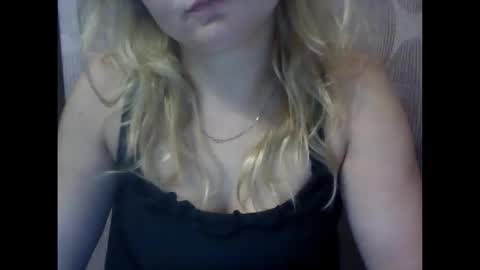 Snapshot of narcisjill chatting on 10-12-25, 03:00 NarcisJill online show from 10-12-25, 03:00