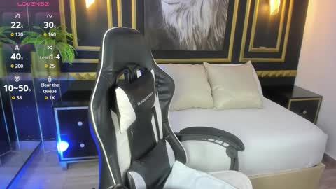 Snapshot of nare_celebi chatting on 10-18-25, 07:58 N A R E online show from 10-18-25, 07:58