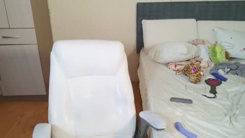 Naree online show from 01-27-25, 06:31