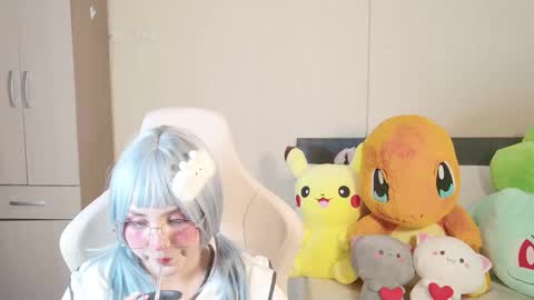 Naree online show from 09-30-25, 04:56