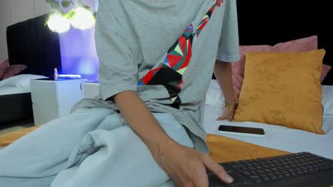 Nascary Fox online show from 09-13-25, 08:08