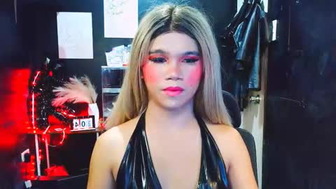 Snapshot of nashdiam chatting on 03-04-26, 05:24 nashdiam online show from 03-04-26, 05:24