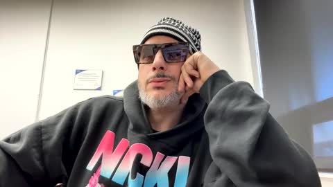 Snapshot of nassobout chatting on 02-26-26, 10:20 nassobout online show from 02-26-26, 10:20