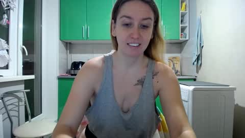 nastasiiaaforyou online show from 12-31-24, 02:14