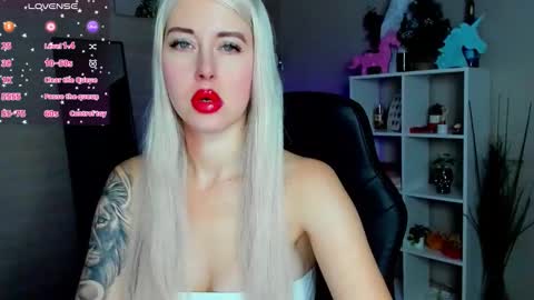 Nastya online show from 12-22-25, 01:35