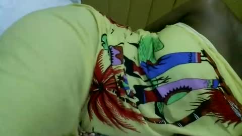 Snapshot of nastiestmomplay chatting on 10-07-25, 10:29 Sweet Ella online show from 10-07-25, 10:29