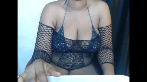 nasty_luna0 online show from 10-22-25, 05:19