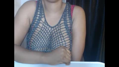 nasty_luna0 online show from 10-24-25, 06:10