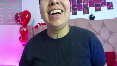 nat_evans8 online show from 05-15-26, 04:08