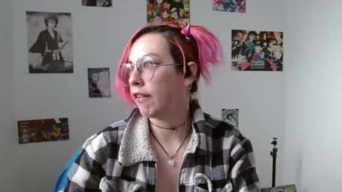 Snapshot of nat_lau chatting on 09-23-25, 08:23 Nat online show from 09-23-25, 08:23