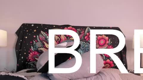 Snapshot of nataasha1 chatting on 12-18-24, 01:23 Natttttttttttttttt online show from 12-18-24, 01:23