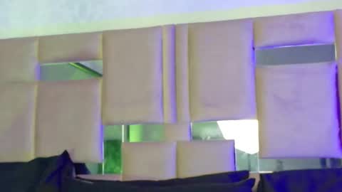 Snapshot of natacha_black00 chatting on 01-17-26, 06:00 Natacha black online show from 01-17-26, 06:00