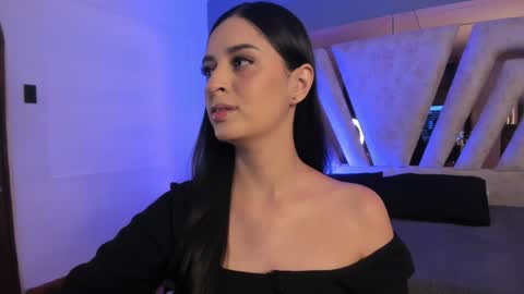 Snapshot of natachadiaz1 chatting on 04-30-26, 11:27 Natacha online show from 04-30-26, 11:27