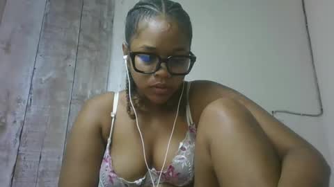 natachazz online show from 04-06-26, 06:47