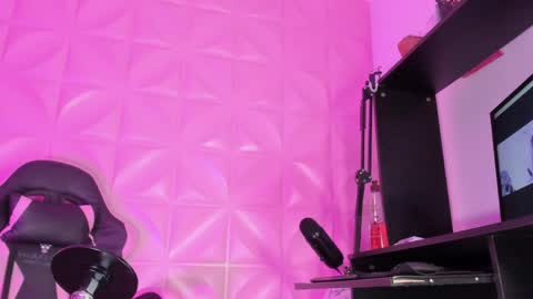 Snapshot of natadelrey chatting on 05-26-26, 01:34 Nata online show from 05-26-26, 01:34