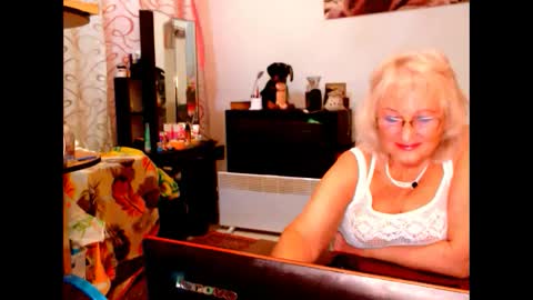 natali online show from 01-27-25, 08:28