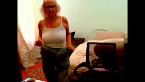 natali online show from 11-13-25, 10:58