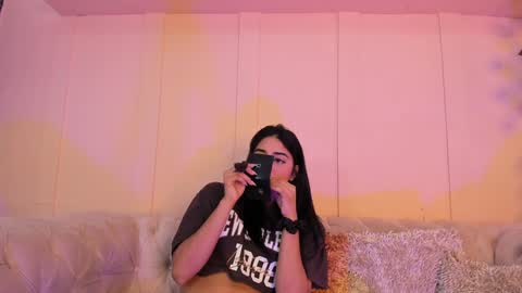 Naty  online show from 01-17-25, 12:31