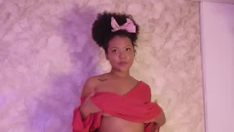 Snapshot of natalia_curlyx chatting on 11-22-25, 11:59 natalia_curlyx online show from 11-22-25, 11:59