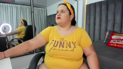 Snapshot of natalia_curvy1 chatting on 12-16-24, 07:21 Nathalia online show from 12-16-24, 07:21