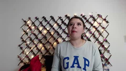 Natalia Walker online show from 02-01-26, 01:53