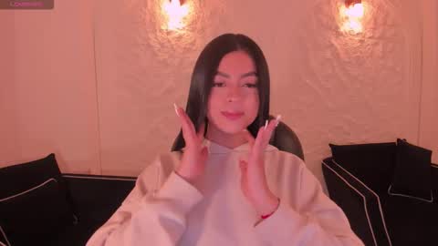 Snapshot of nataliagaret chatting on 11-17-25, 05:13 Nata online show from 11-17-25, 05:13