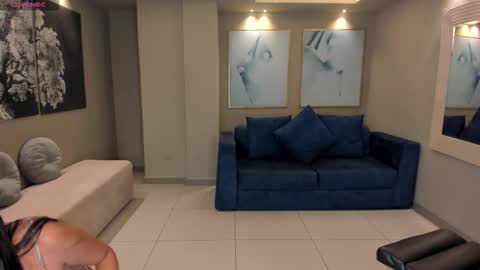 Snapshot of nataliagaret chatting on 11-28-25, 02:36 Nata online show from 11-28-25, 02:36