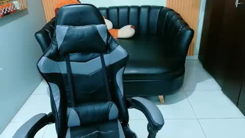 nataliatompsonx1 online show from 11-02-25, 08:22