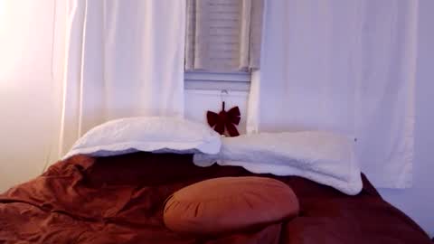 Natalie Six online show from 01-08-26, 06:59