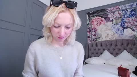 Natalie online show from 01-19-25, 09:55