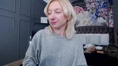 Natalie online show from 02-11-25, 08:05