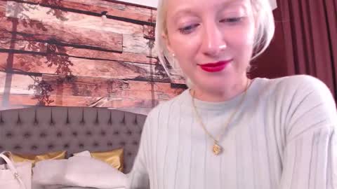 Natalie online show from 10-01-25, 09:37