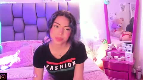 Snapshot of natalie_jaensen chatting on 12-09-24, 11:56       online show from 12-09-24, 11:56