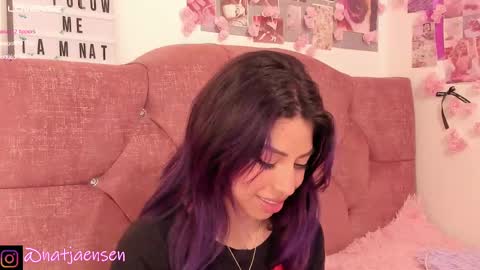 Snapshot of natalie_jaensen chatting on 12-28-24, 03:26       online show from 12-28-24, 03:26