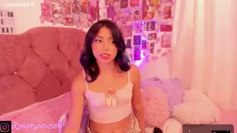 Snapshot of natalie_jaensen chatting on 02-04-25, 11:16       online show from 02-04-25, 11:16