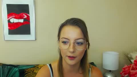 Snapshot of natalie_live chatting on 01-16-25, 11:48 NatalieSexy online show from 01-16-25, 11:48