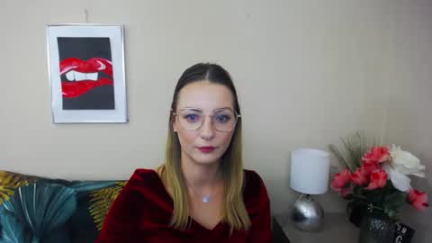 Snapshot of natalie_live chatting on 02-06-25, 11:54 NatalieSexy online show from 02-06-25, 11:54