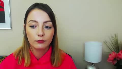 Snapshot of natalie_live chatting on 02-14-25, 11:21 NatalieSexy online show from 02-14-25, 11:21